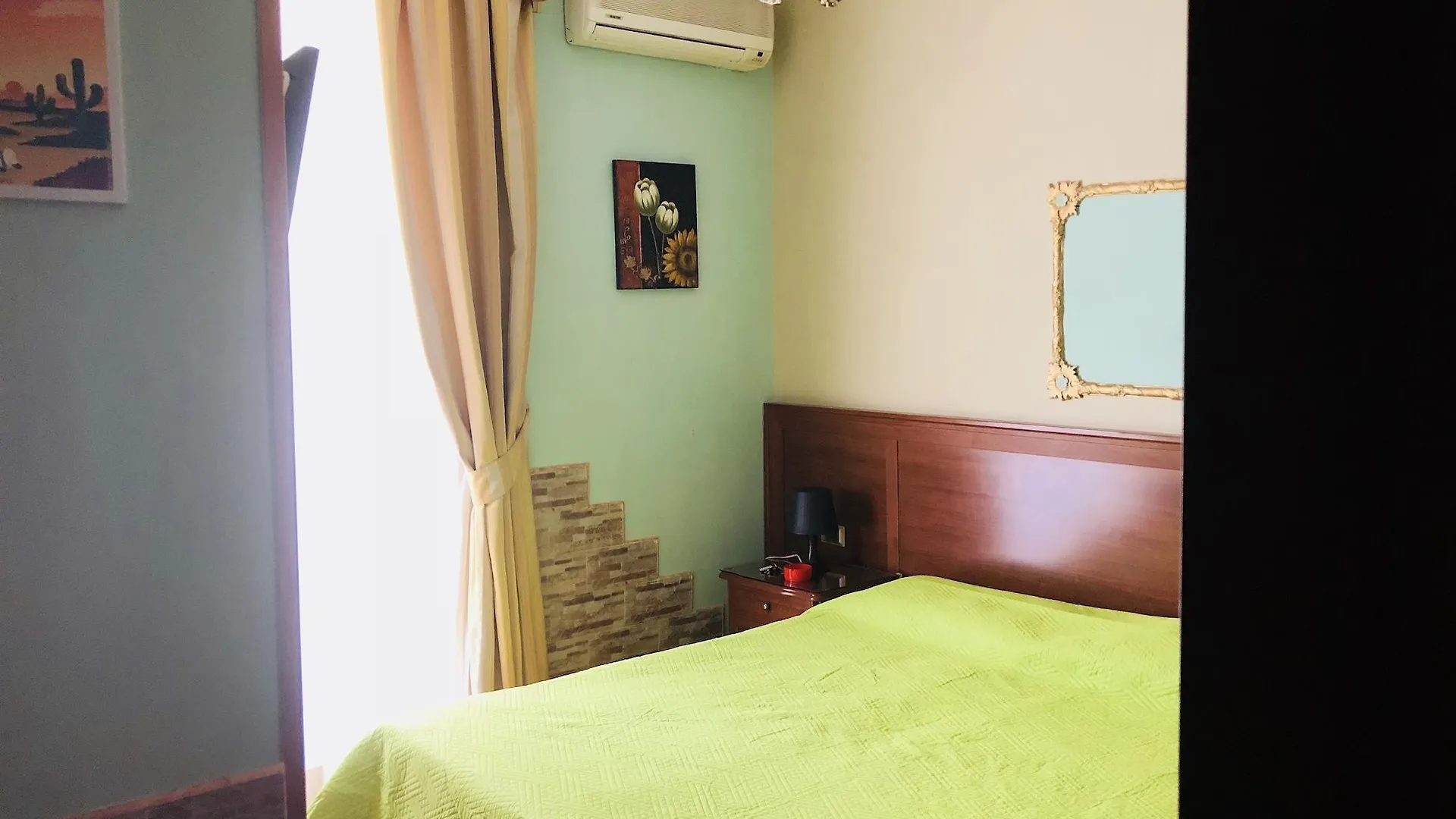 Hotel Iris 0*, Naples Italy