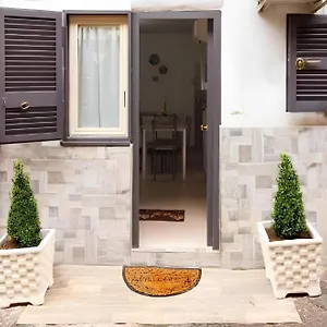 Appartamento Maurizio E Alessia House, Napoli