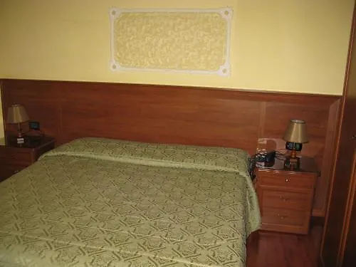 Hotel Iris Nápoles